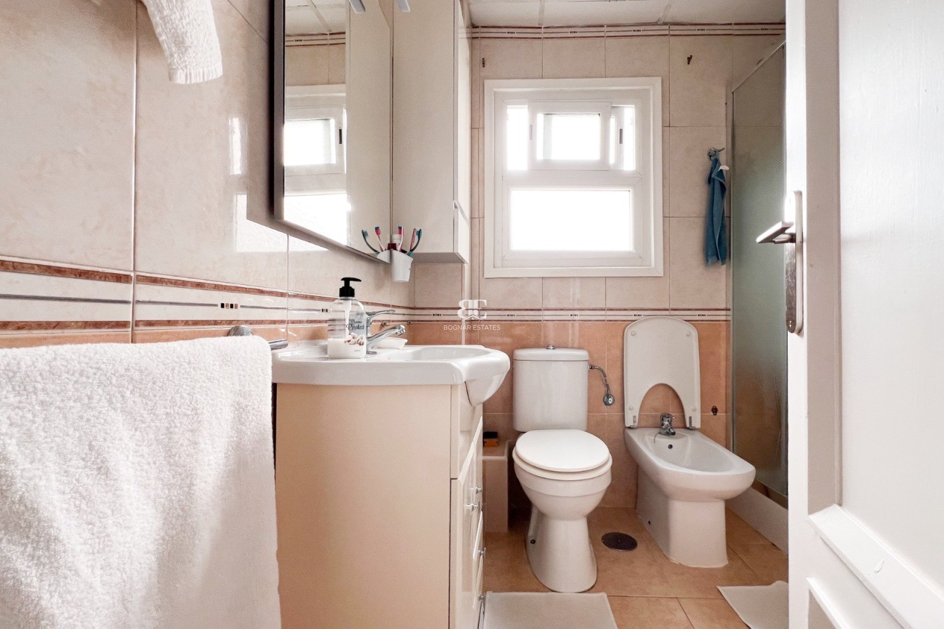 Wiederverkauf - apartment -
Alicante - Center