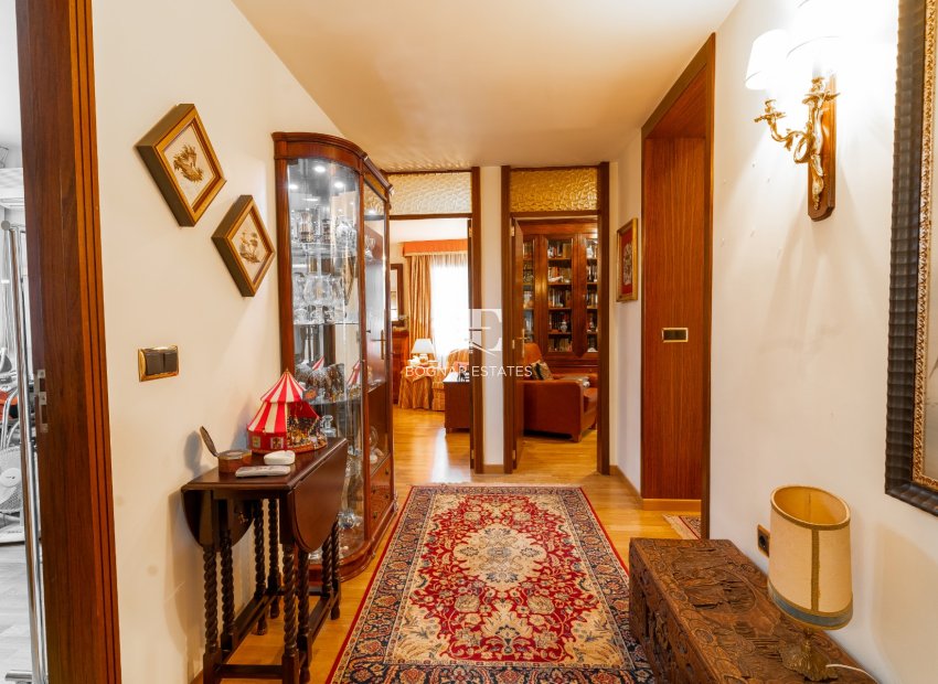 Wiederverkauf - apartment -
Alicante - - Centro  -