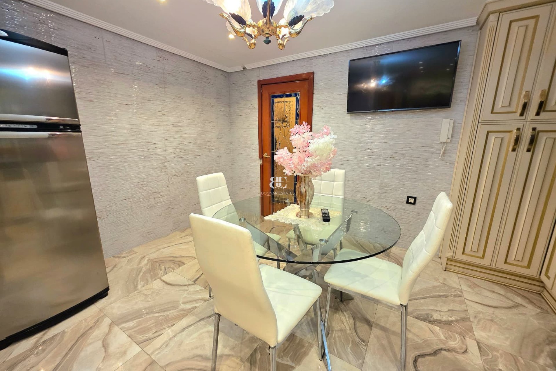 Wiederverkauf - apartment -
Alicante - Centro