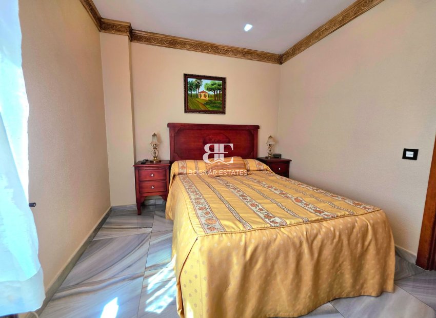 Wiederverkauf - apartment -
Alicante - Centro