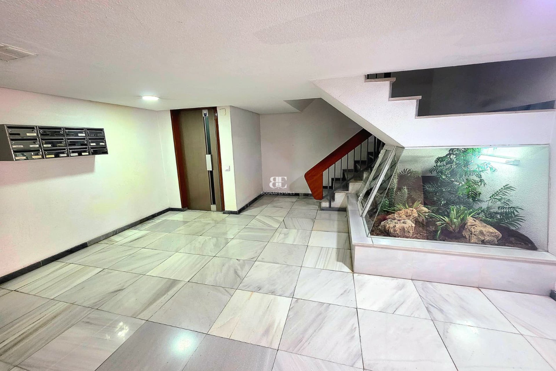 Wiederverkauf - apartment -
Alicante - Centro