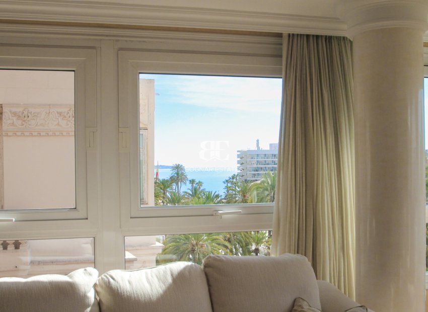 Wiederverkauf - apartment -
Alicante - - Centro  -