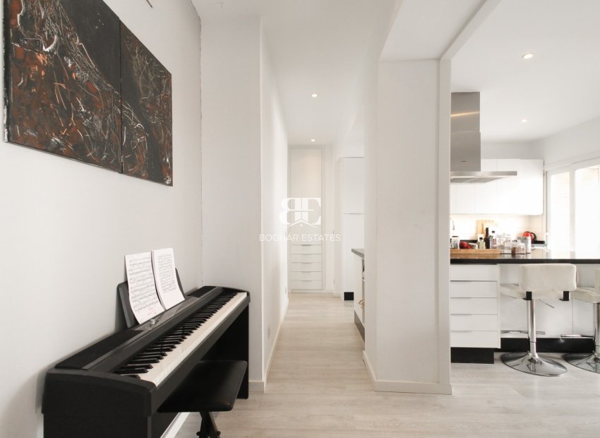 Wiederverkauf - apartment -
Alicante - - Centro  -