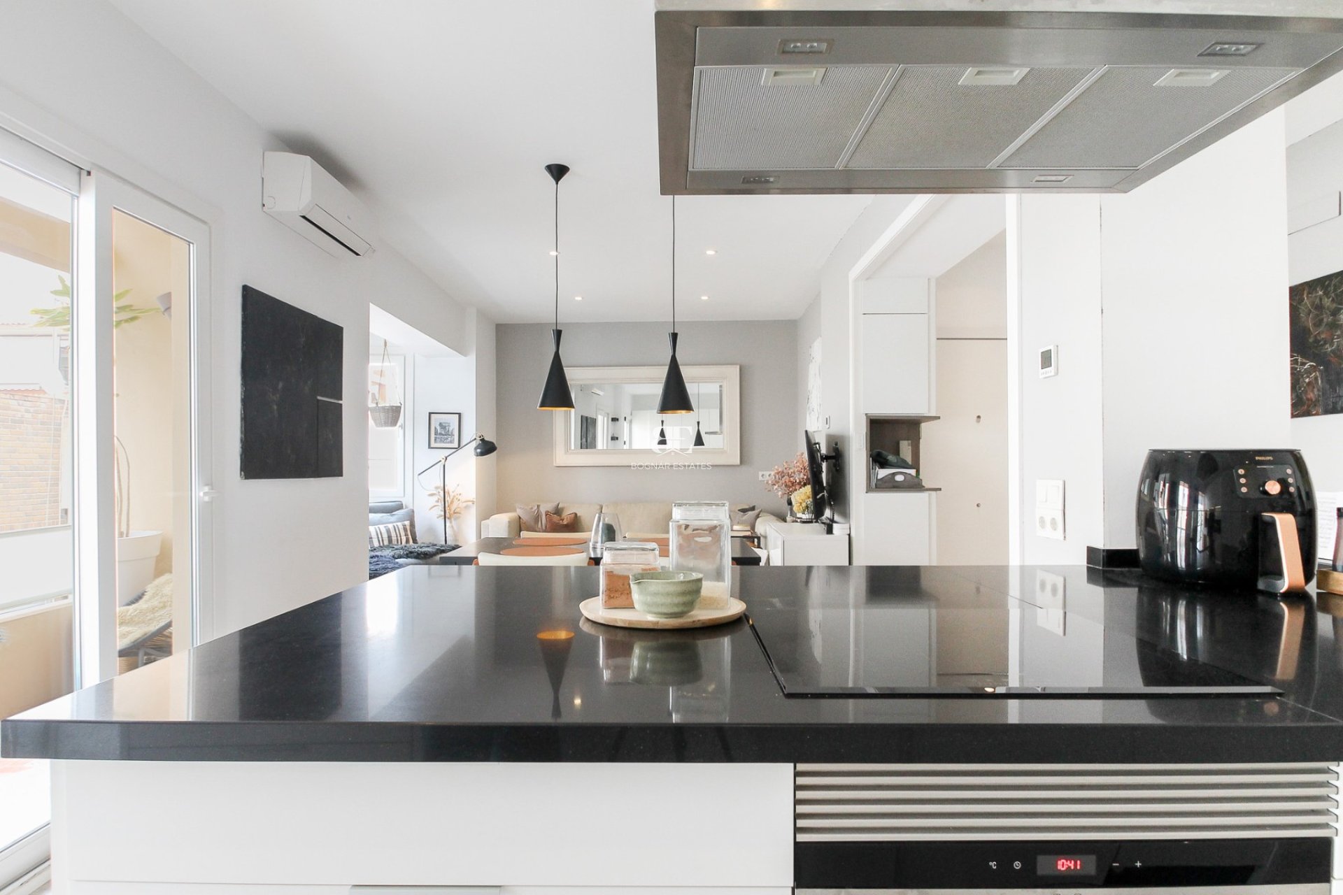 Wiederverkauf - apartment -
Alicante - - Centro  -