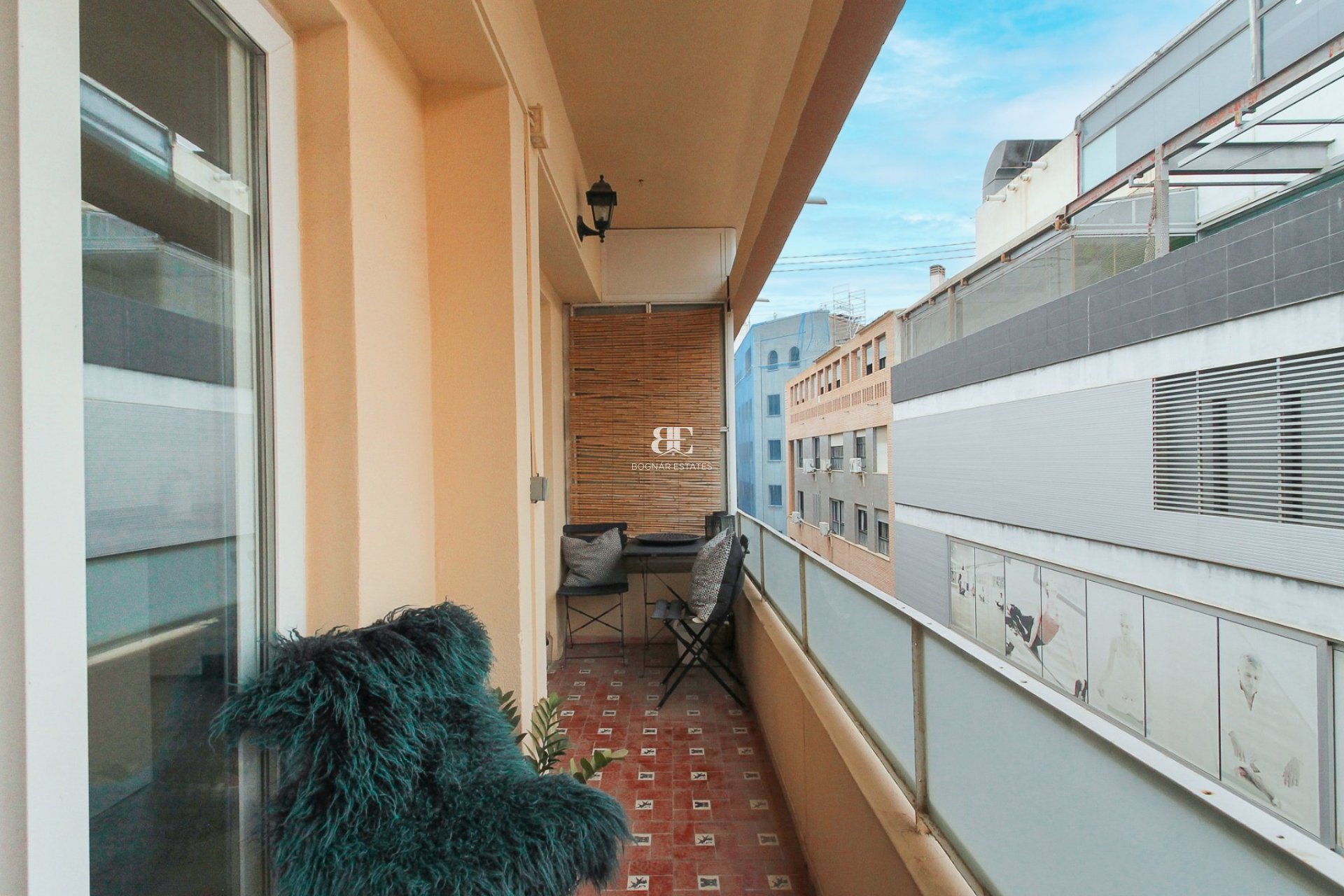 Wiederverkauf - apartment -
Alicante - - Centro  -