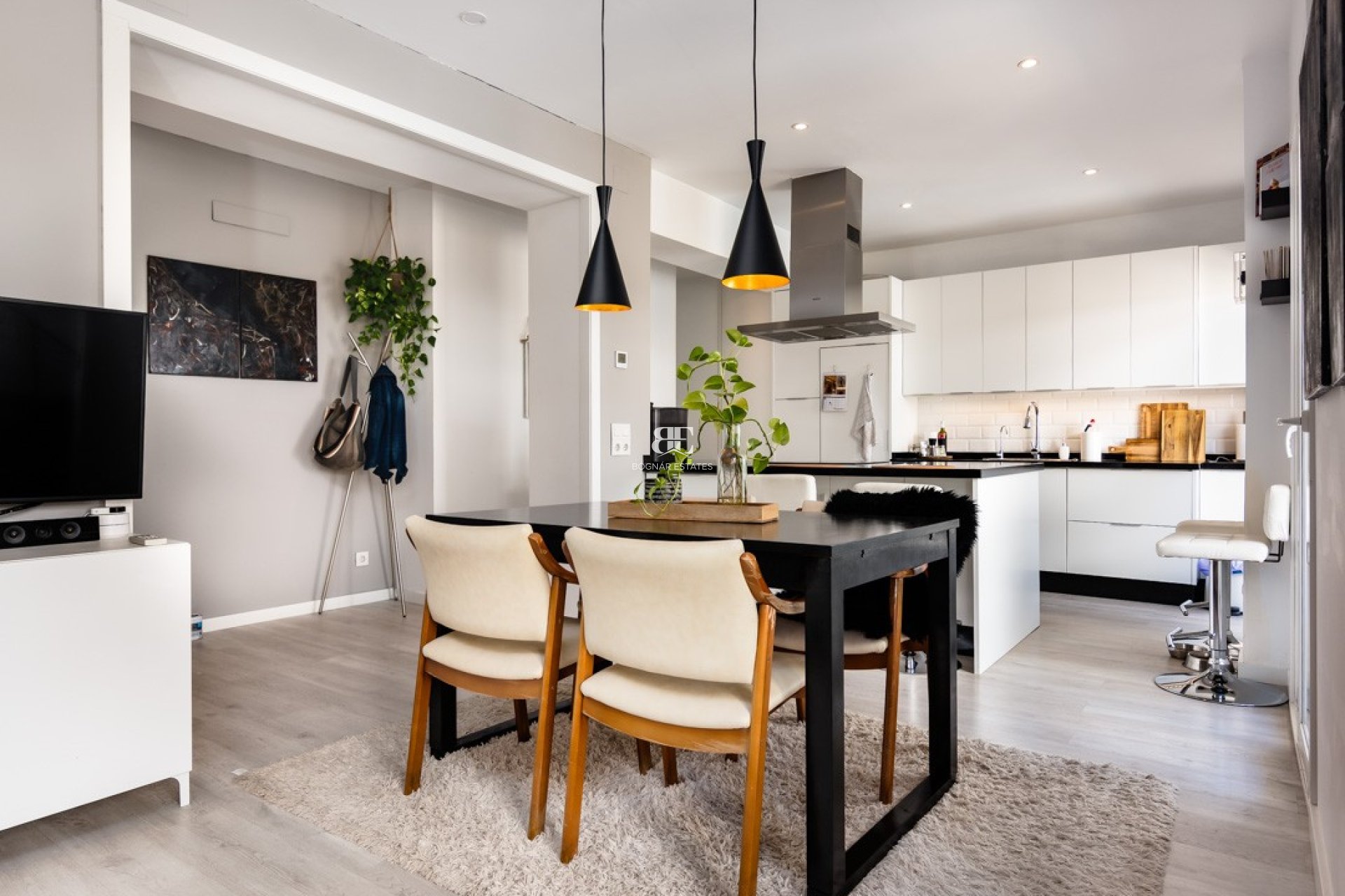 Wiederverkauf - apartment -
Alicante - - Centro  -