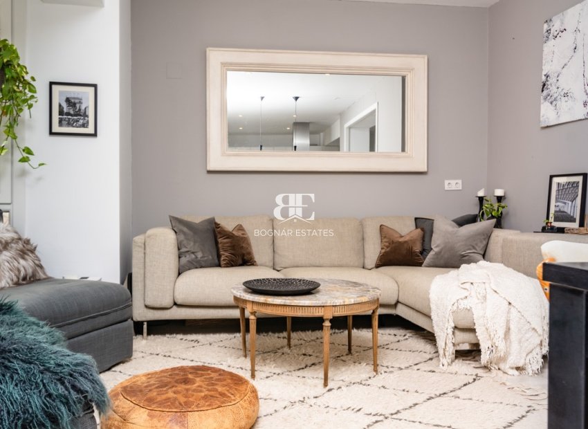Wiederverkauf - apartment -
Alicante - - Centro  -