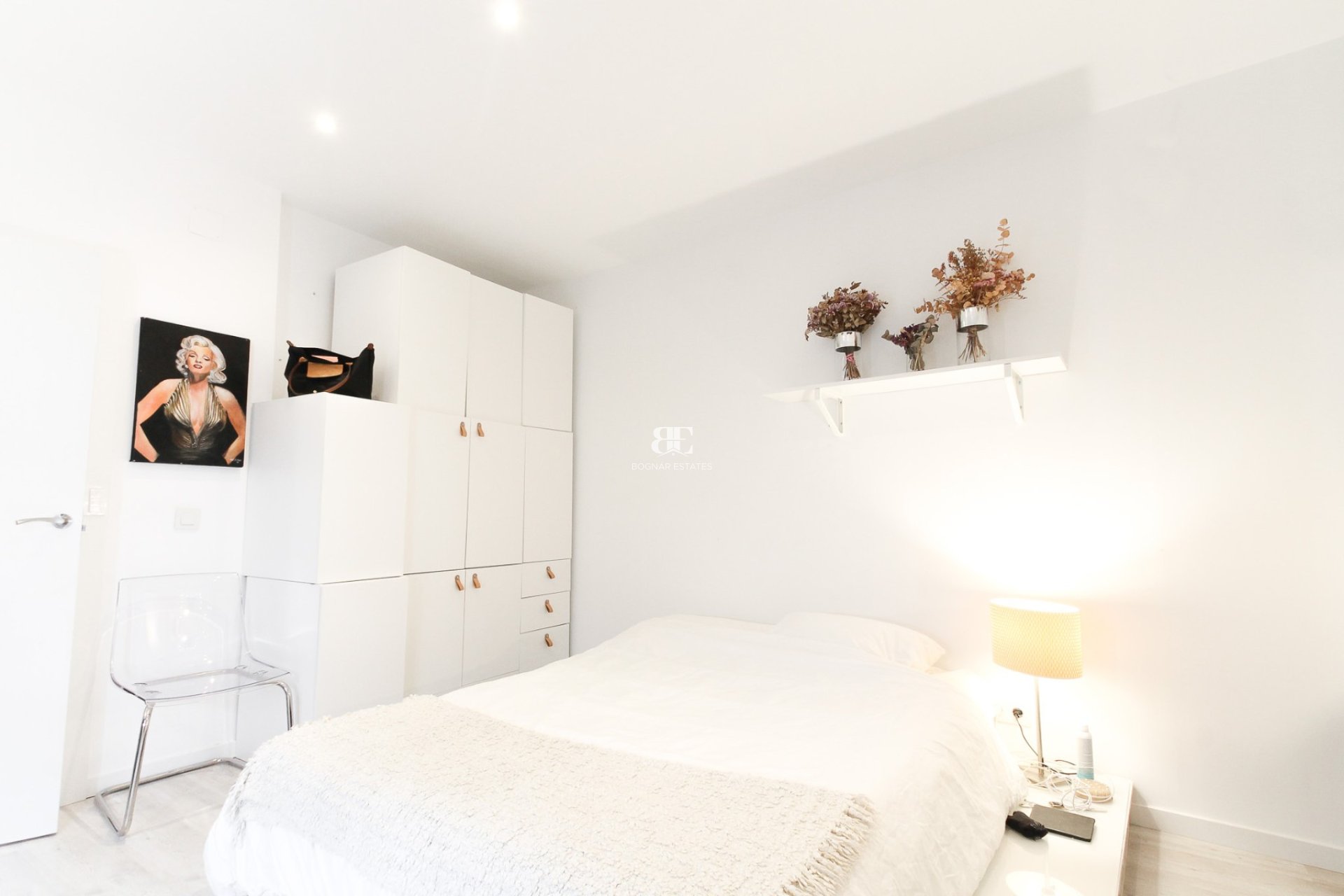 Wiederverkauf - apartment -
Alicante - - Centro  -