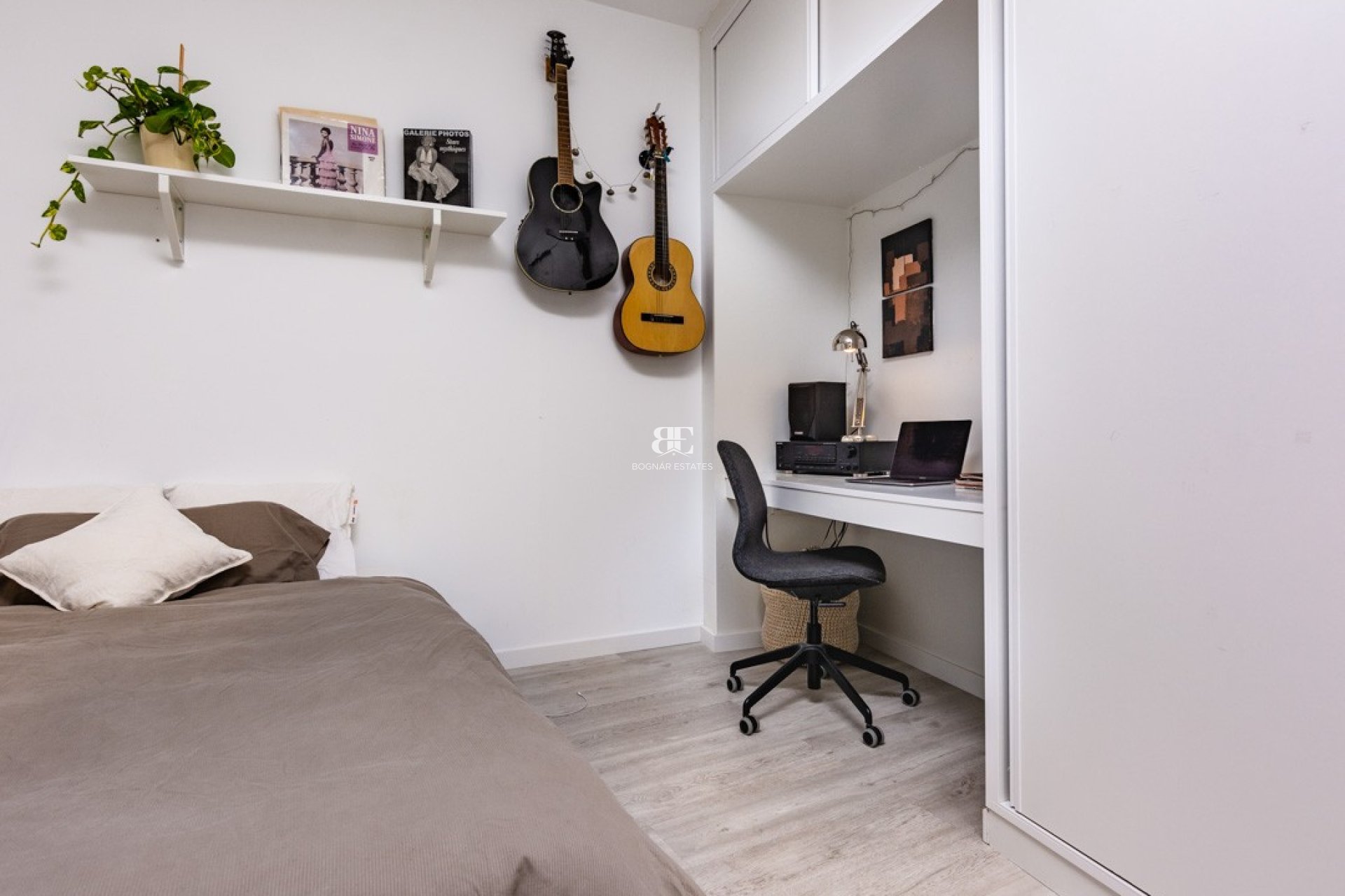 Wiederverkauf - apartment -
Alicante - - Centro  -