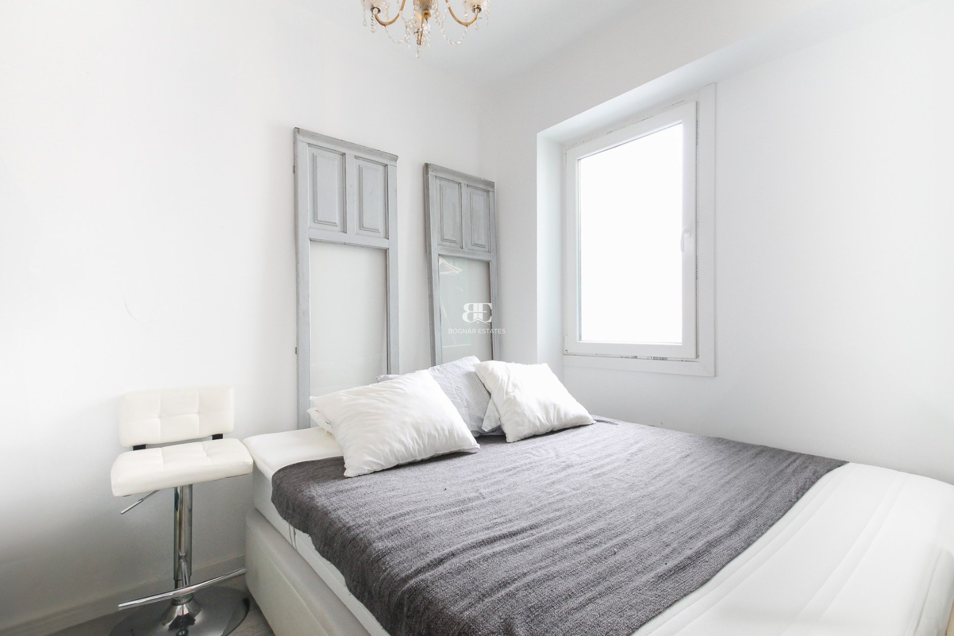 Wiederverkauf - apartment -
Alicante - - Centro  -