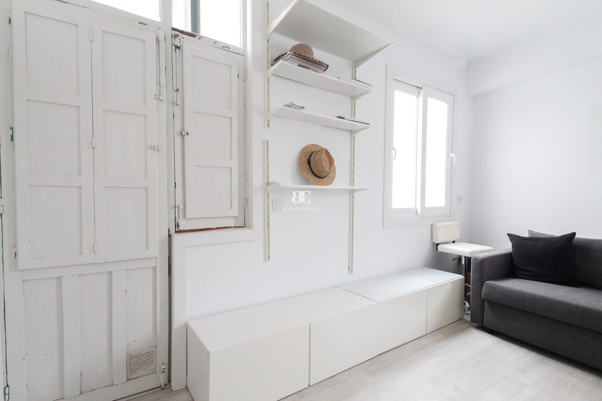 Wiederverkauf - apartment -
Alicante - - Centro  -