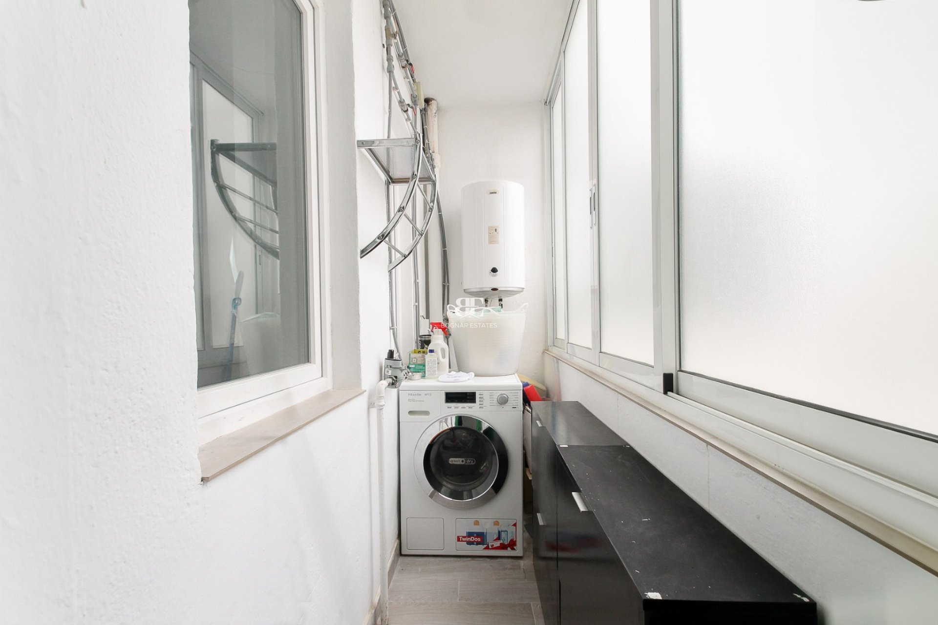 Wiederverkauf - apartment -
Alicante - - Centro  -