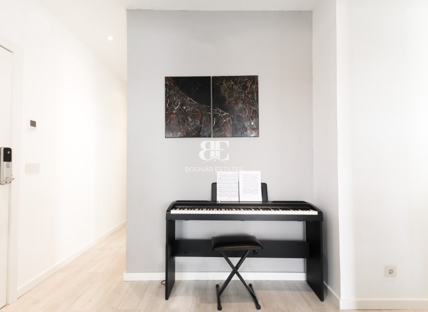 Wiederverkauf - apartment -
Alicante - - Centro  -