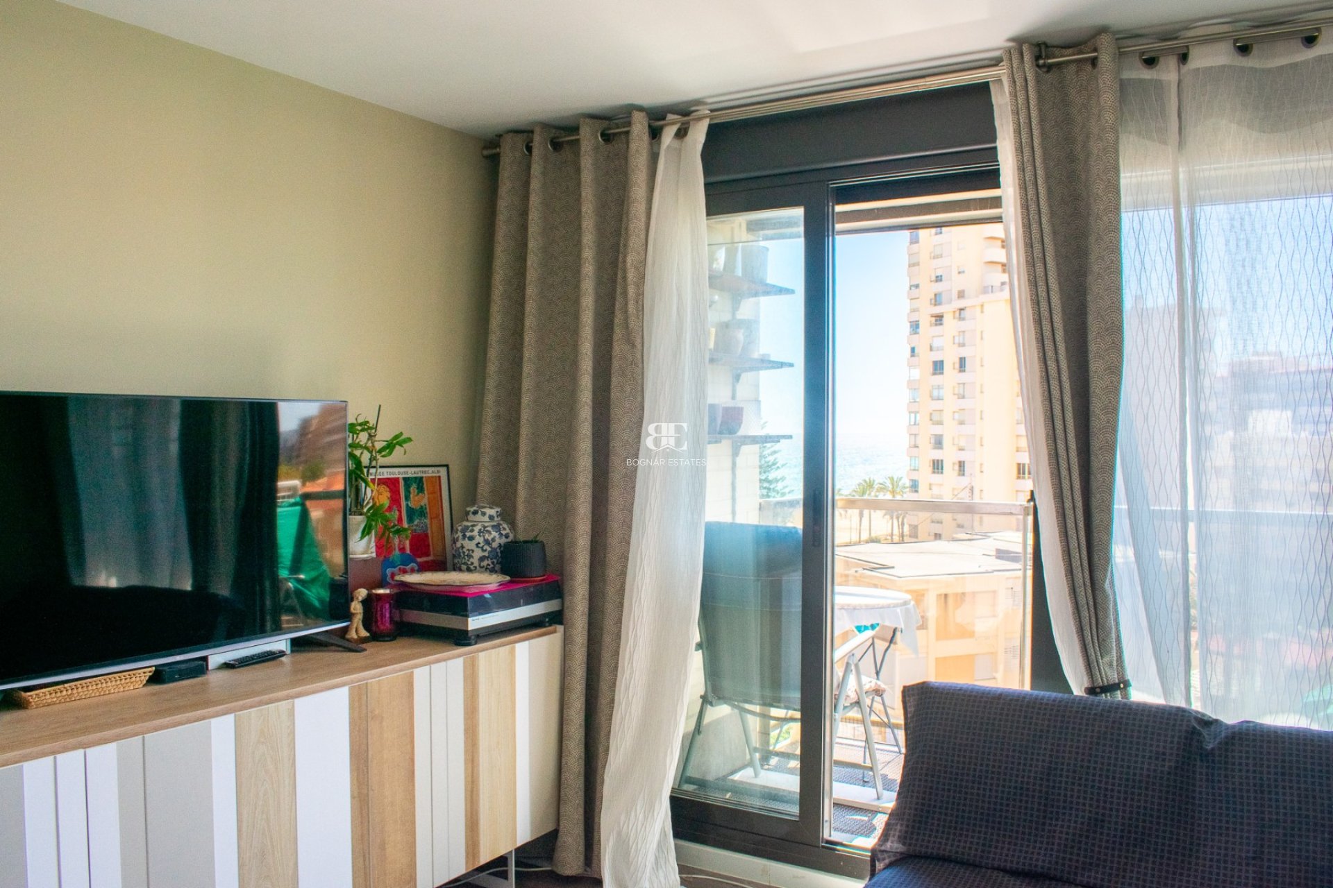 Wiederverkauf - apartment -
Alicante - El Campello