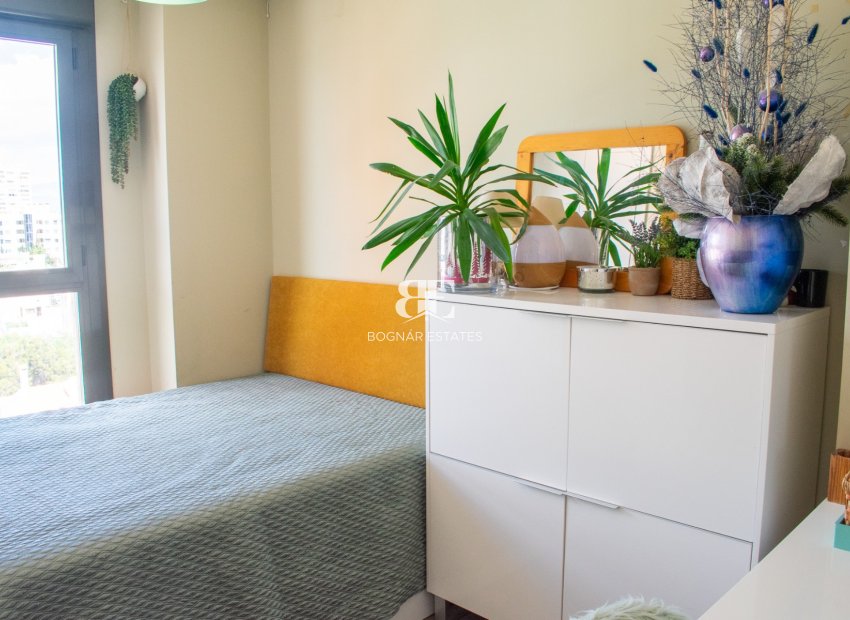 Wiederverkauf - apartment -
Alicante - El Campello