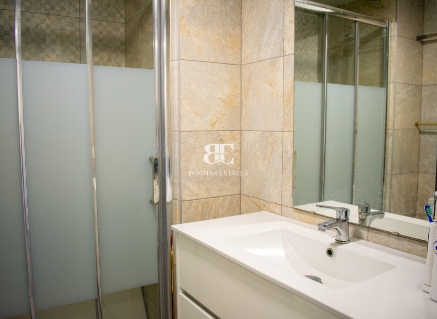Wiederverkauf - apartment -
Alicante - El Campello