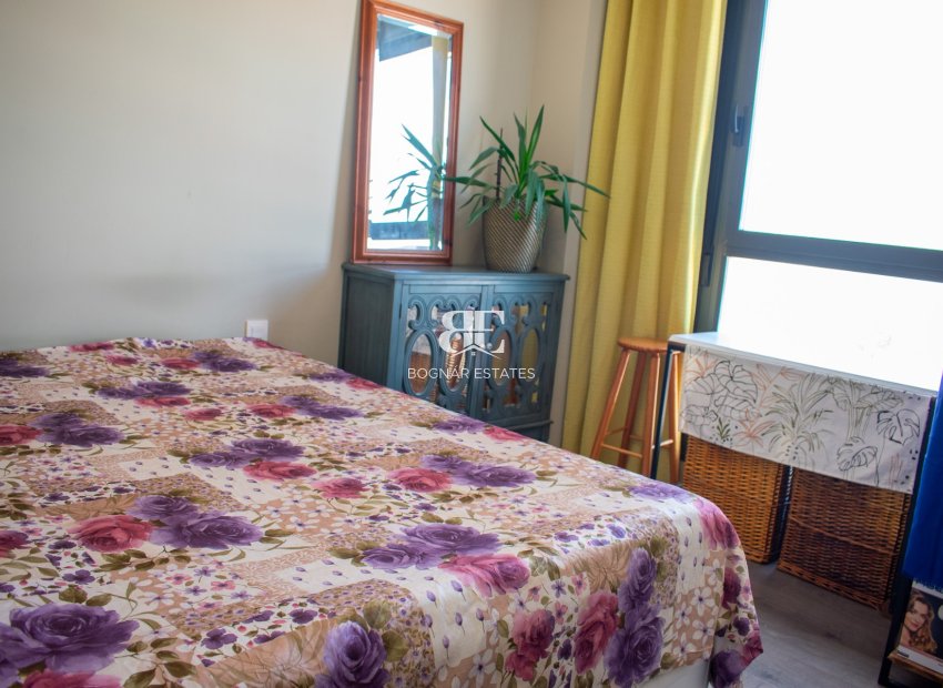 Wiederverkauf - apartment -
Alicante - El Campello