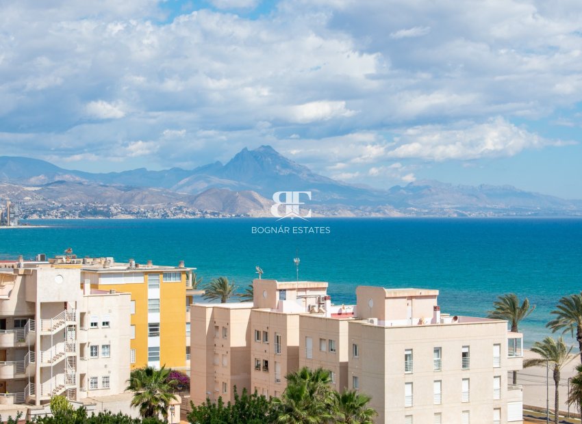 Wiederverkauf - apartment -
Alicante - El Campello