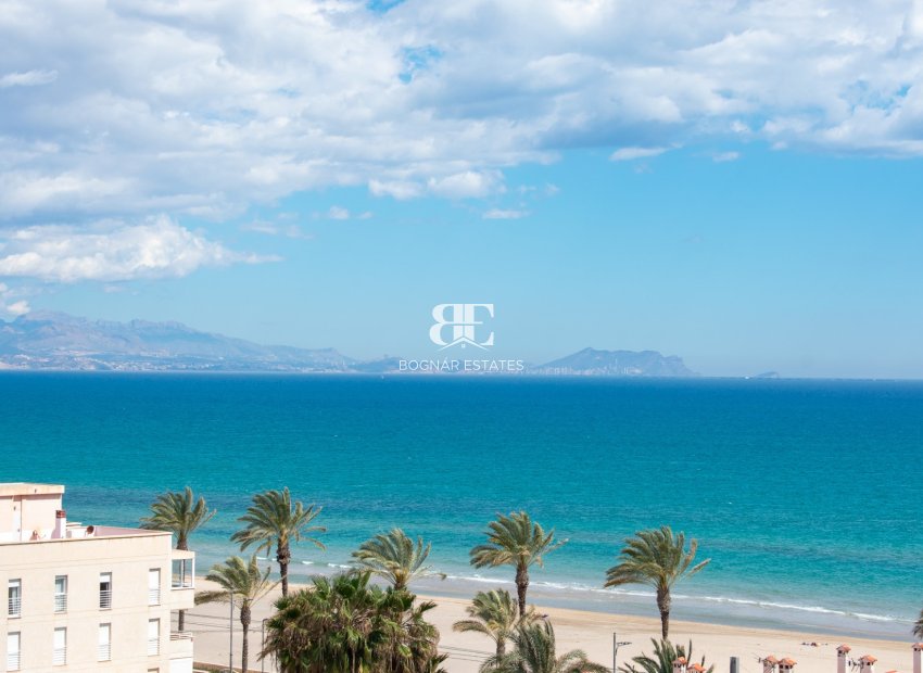 Wiederverkauf - apartment -
Alicante - El Campello