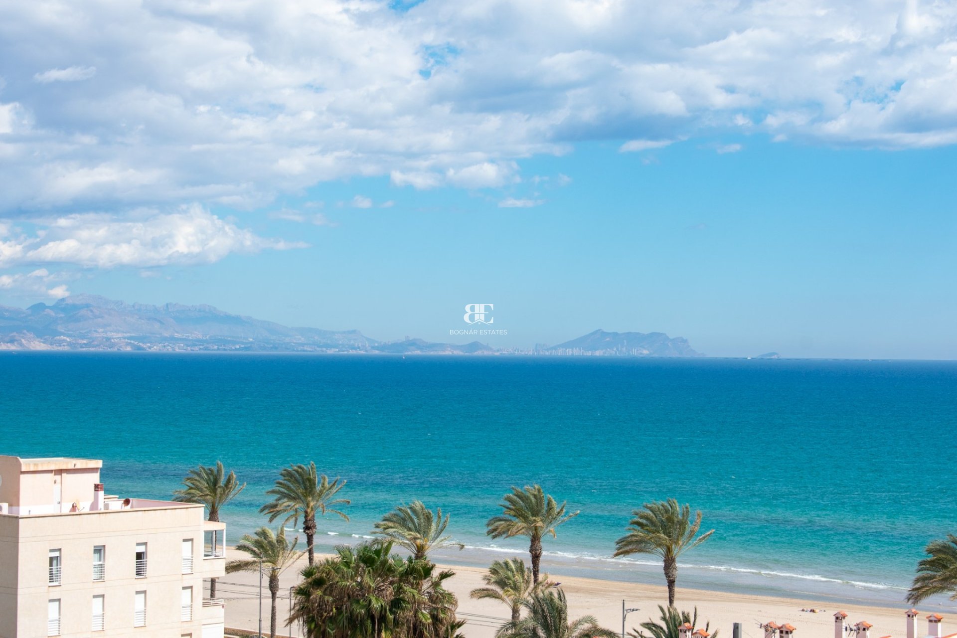 Wiederverkauf - apartment -
Alicante - El Campello