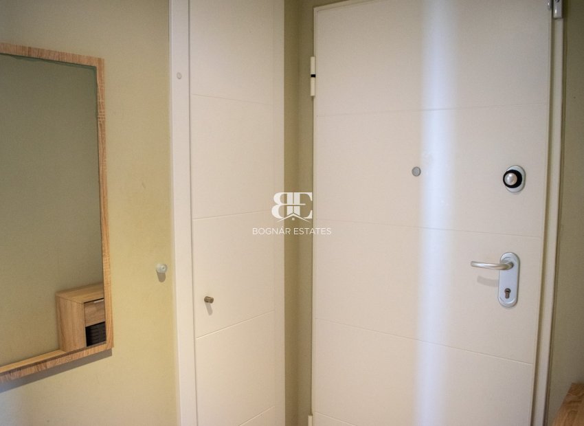Wiederverkauf - apartment -
Alicante - El Campello