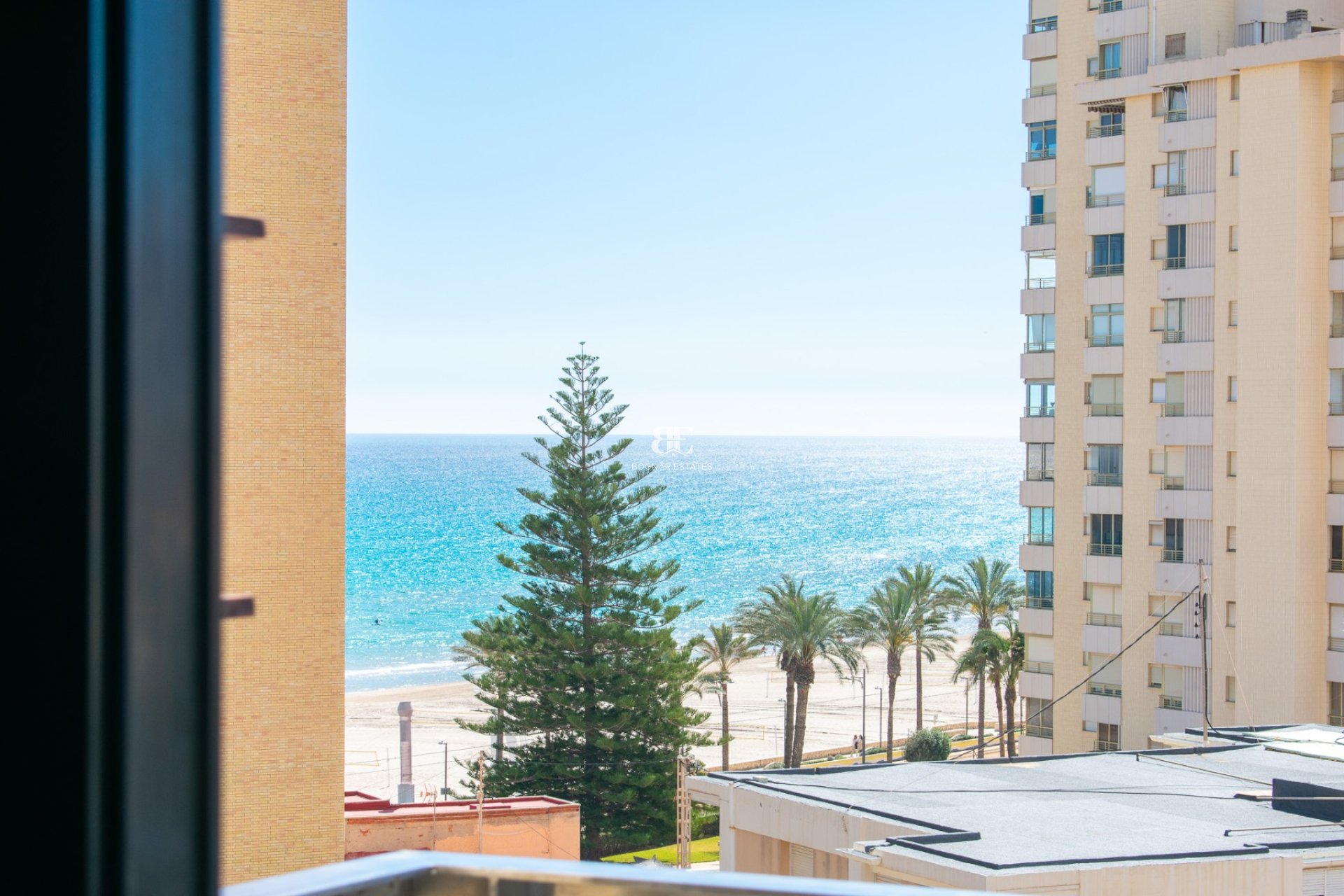 Wiederverkauf - apartment -
Alicante - El Campello