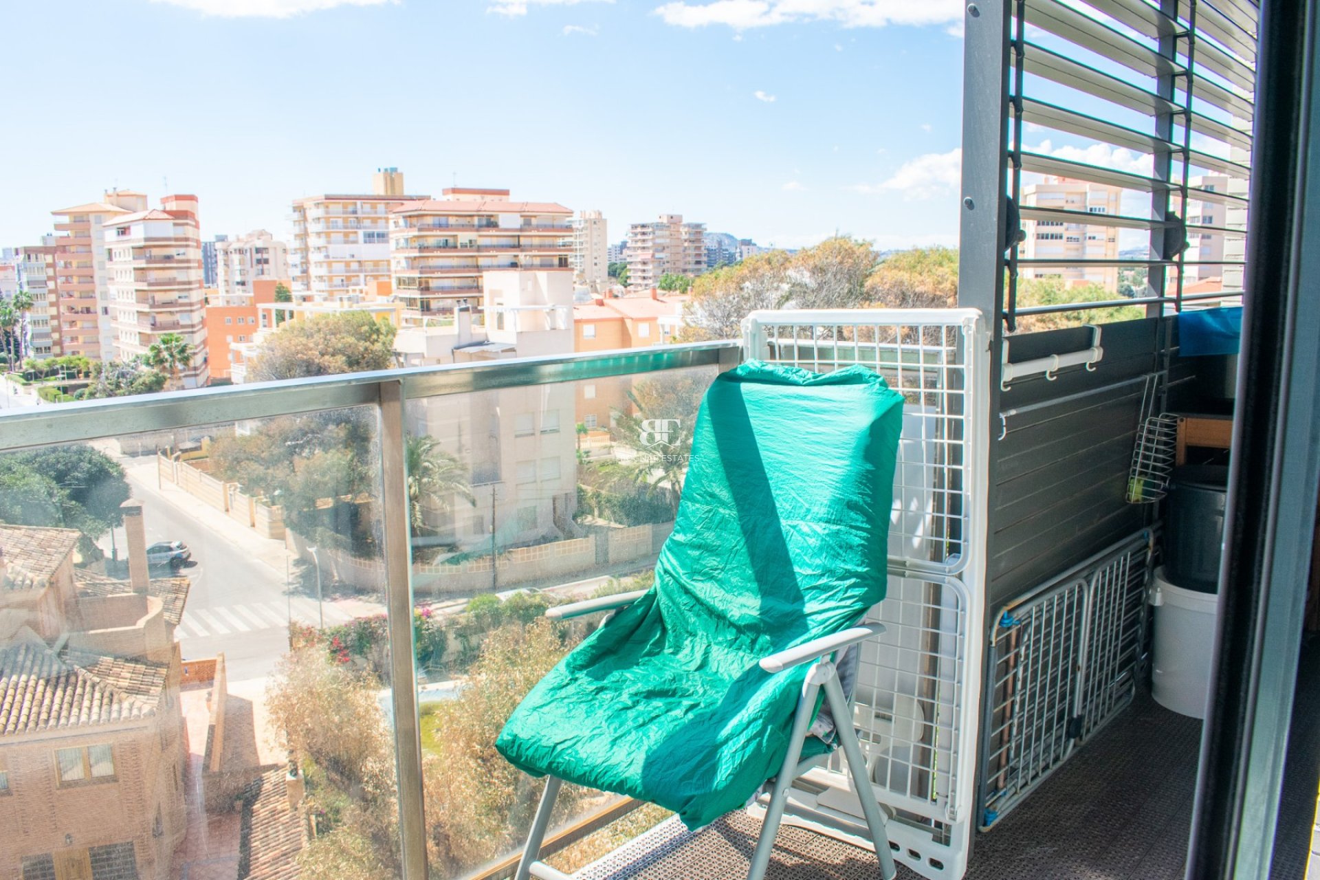 Wiederverkauf - apartment -
Alicante - El Campello