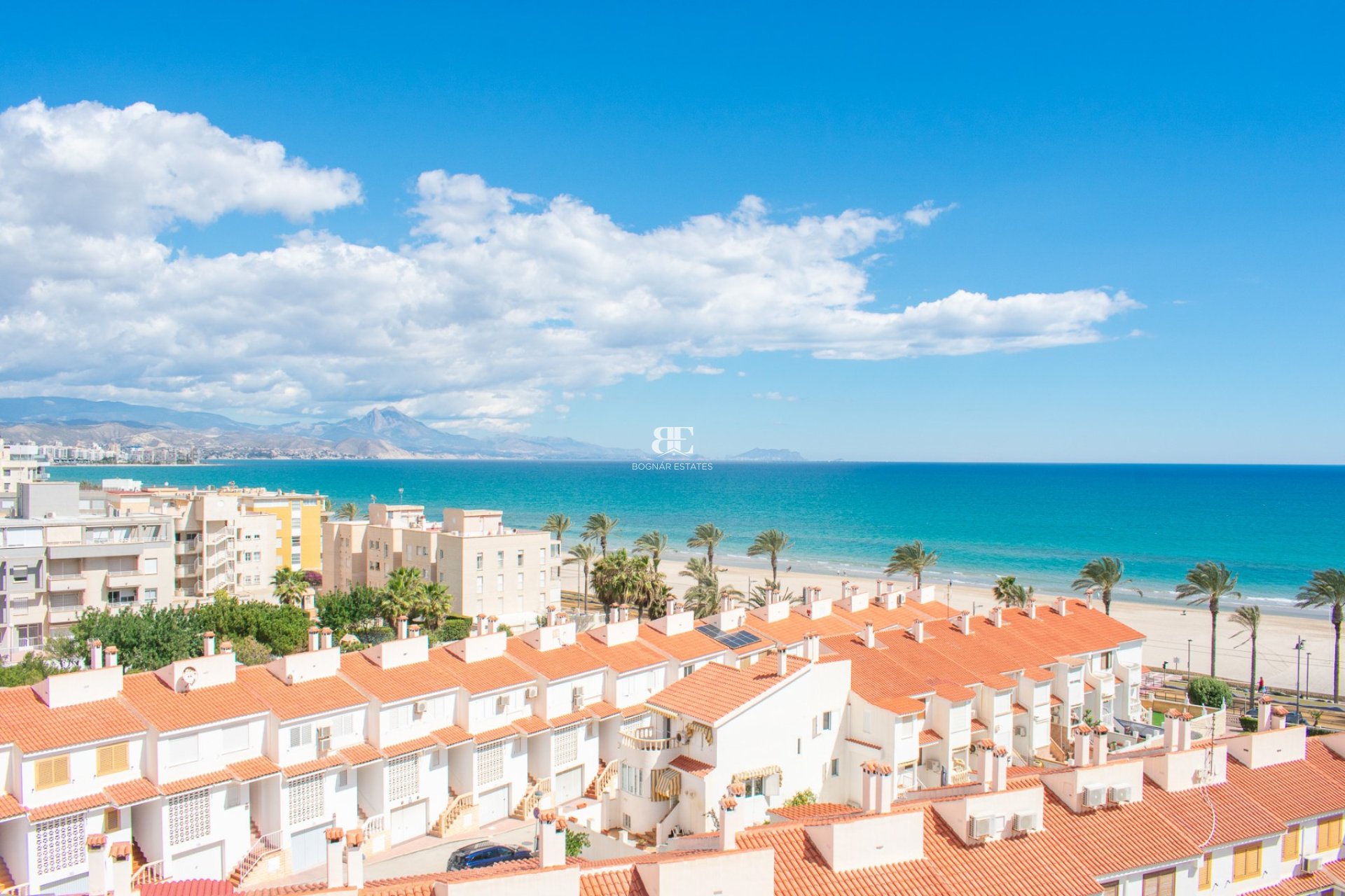 Wiederverkauf - apartment -
Alicante - El Campello