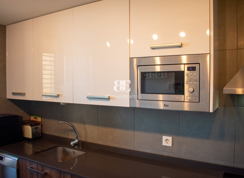 Wiederverkauf - apartment -
Alicante - El Campello