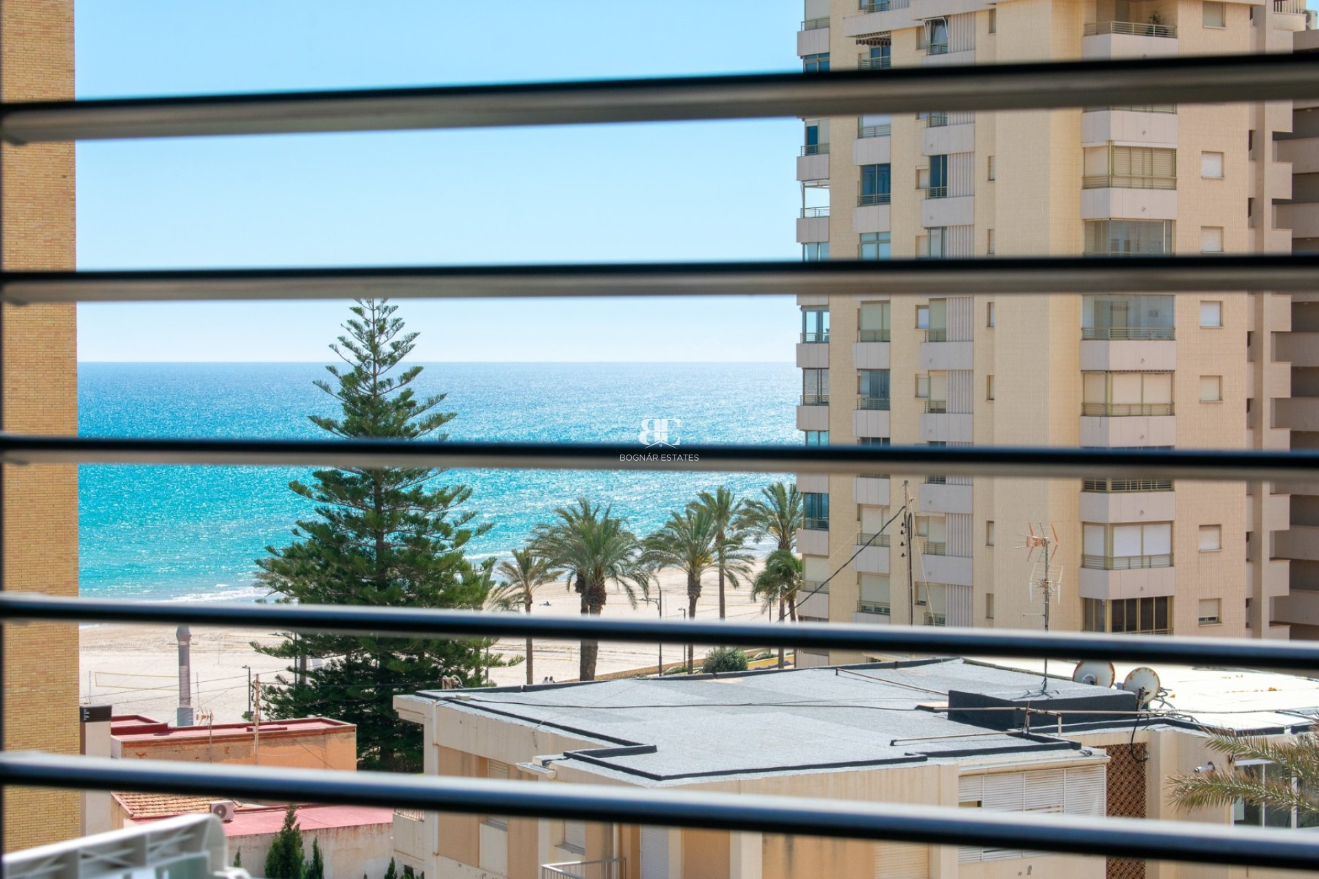 Wiederverkauf - apartment -
Alicante - El Campello