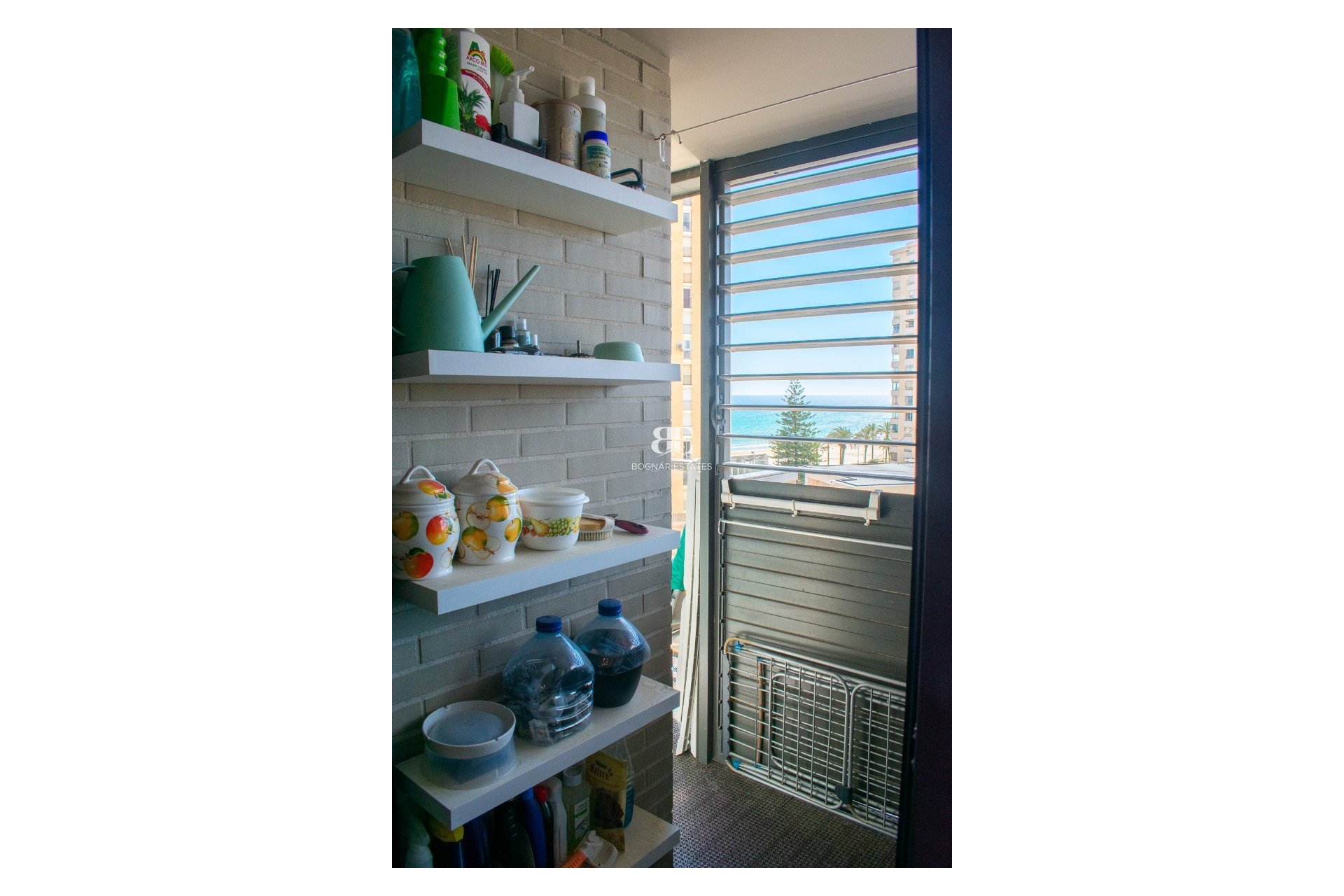 Wiederverkauf - apartment -
Alicante - El Campello