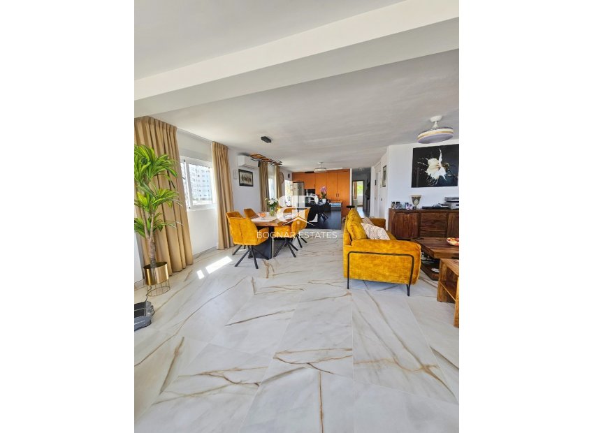 Wiederverkauf - apartment -
Altea