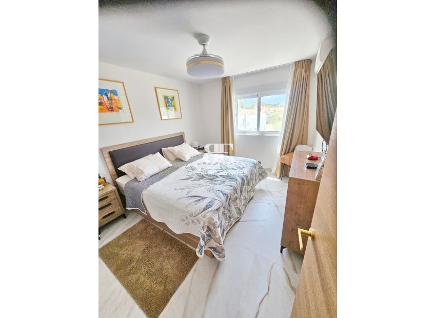Wiederverkauf - apartment -
Altea