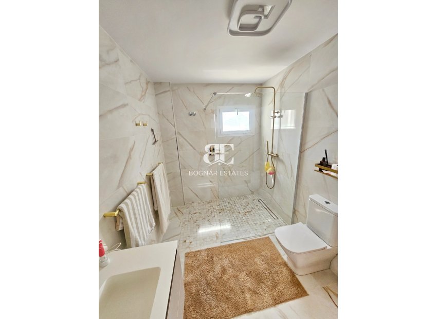 Wiederverkauf - apartment -
Altea