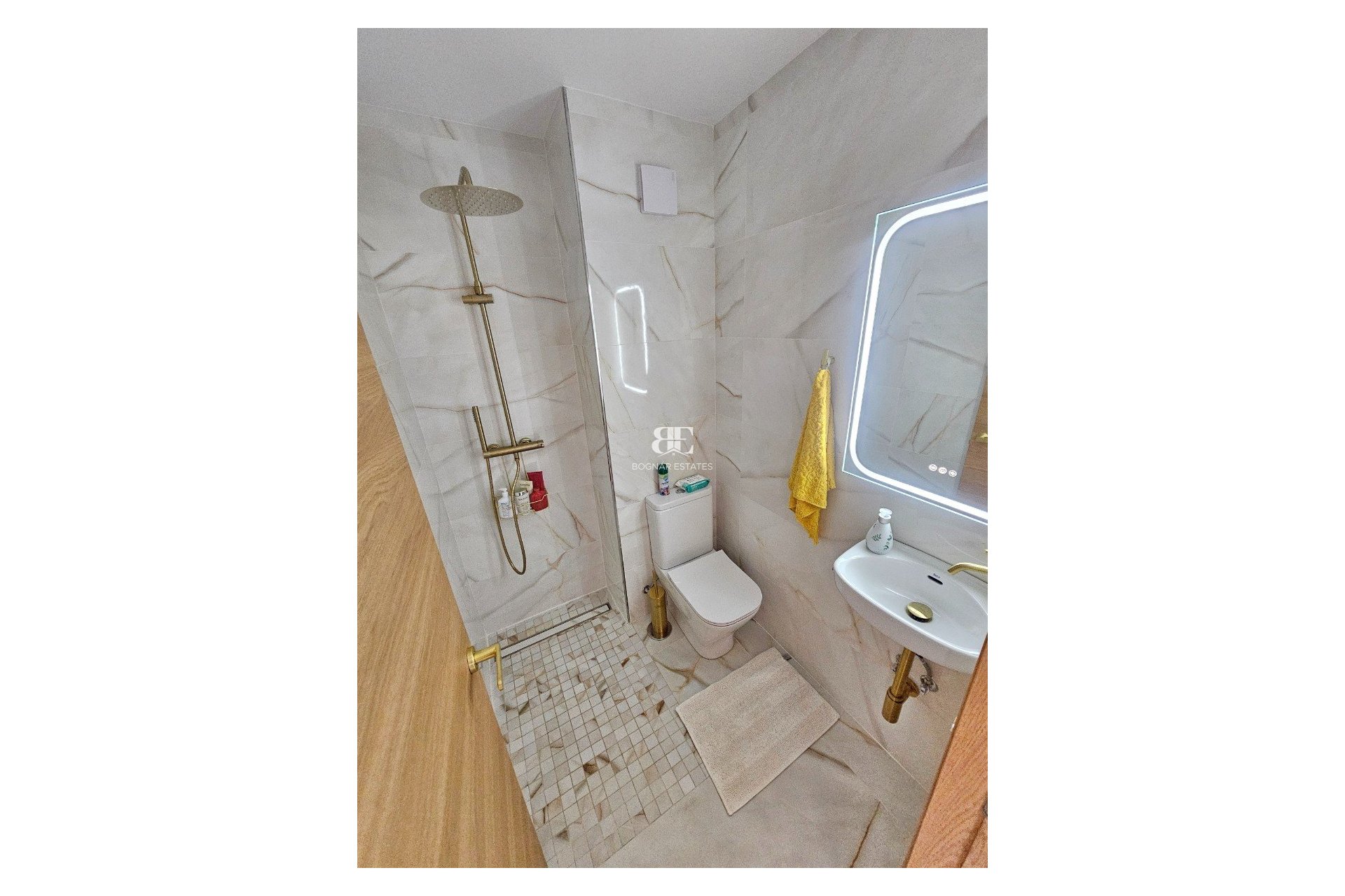 Wiederverkauf - apartment -
Altea