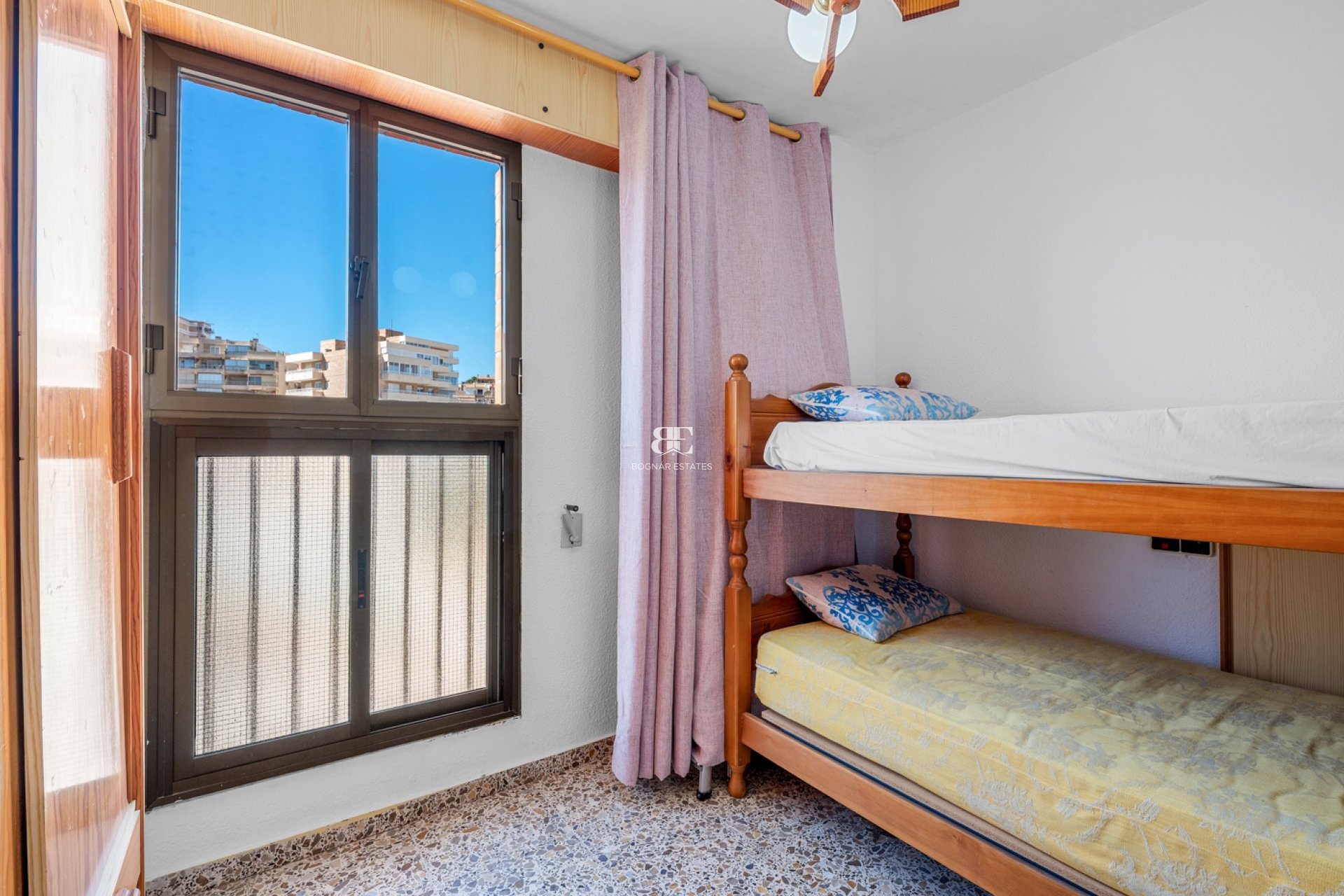 Wiederverkauf - apartment -
Arenales del Sol - Segunda linea playa