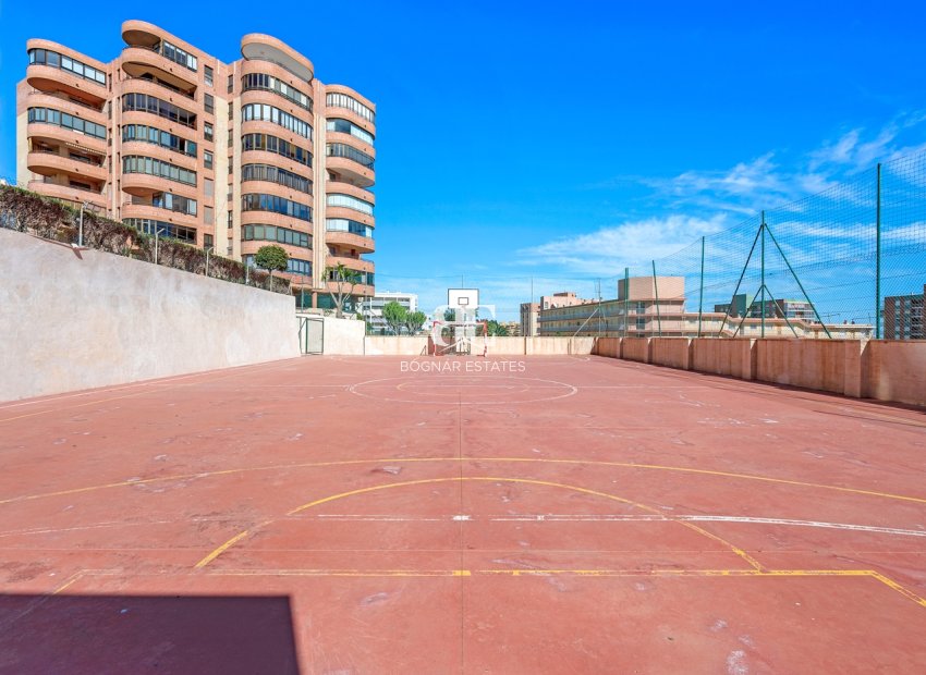 Wiederverkauf - apartment -
Arenales del Sol - Segunda linea playa