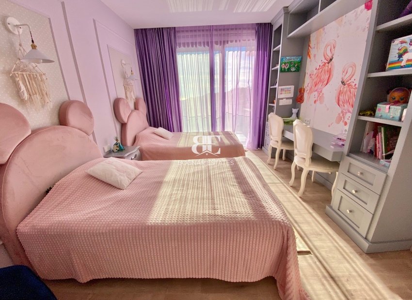 Wiederverkauf - apartment -
Benahavis - La Quinta
