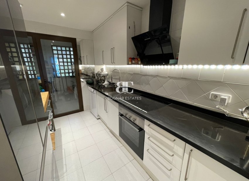 Wiederverkauf - apartment -
Benahavis - Los Arqueros