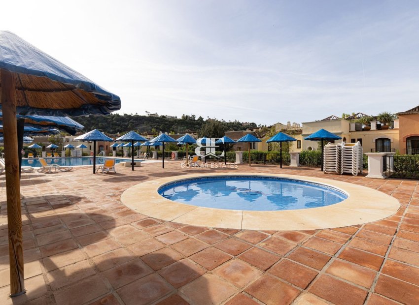 Wiederverkauf - apartment -
Benahavis - Los Arqueros