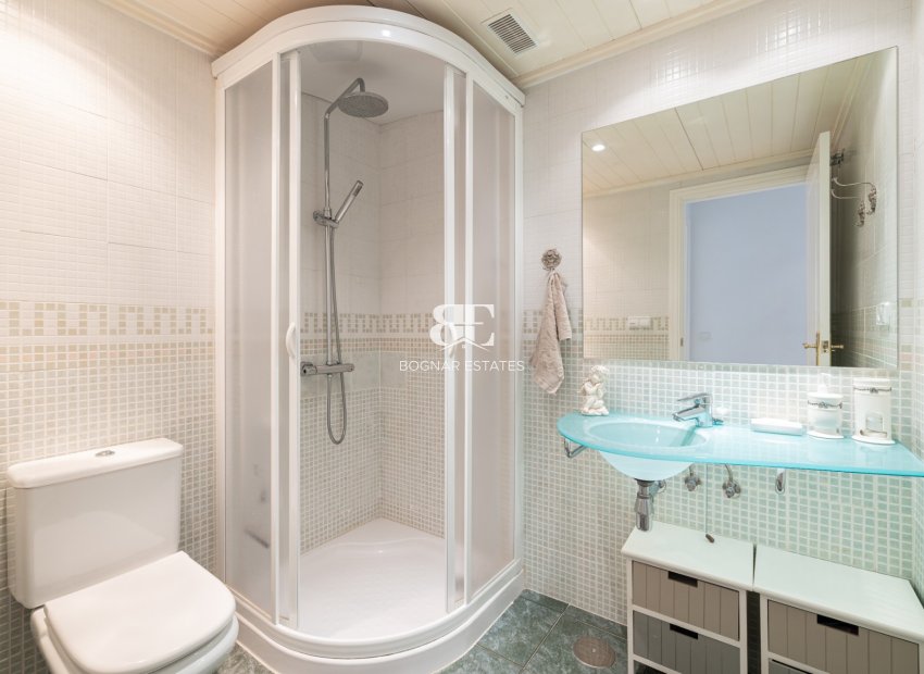 Wiederverkauf - apartment -
Benahavis - Los Arqueros