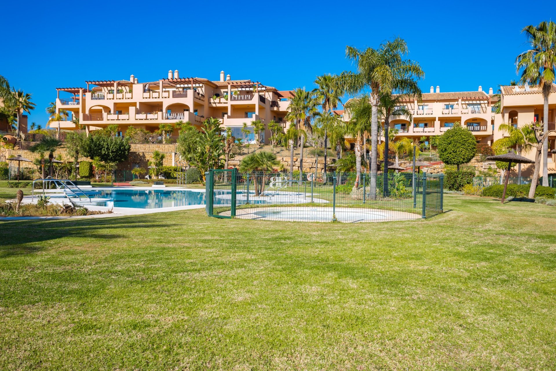 Wiederverkauf - apartment -
Benahavis