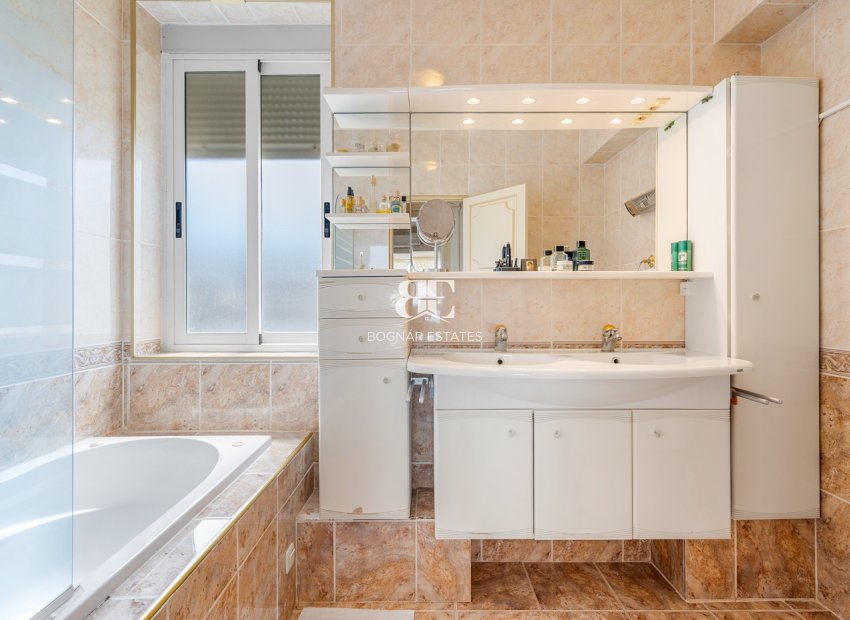 Wiederverkauf - apartment -
Benidorm* - Levante*