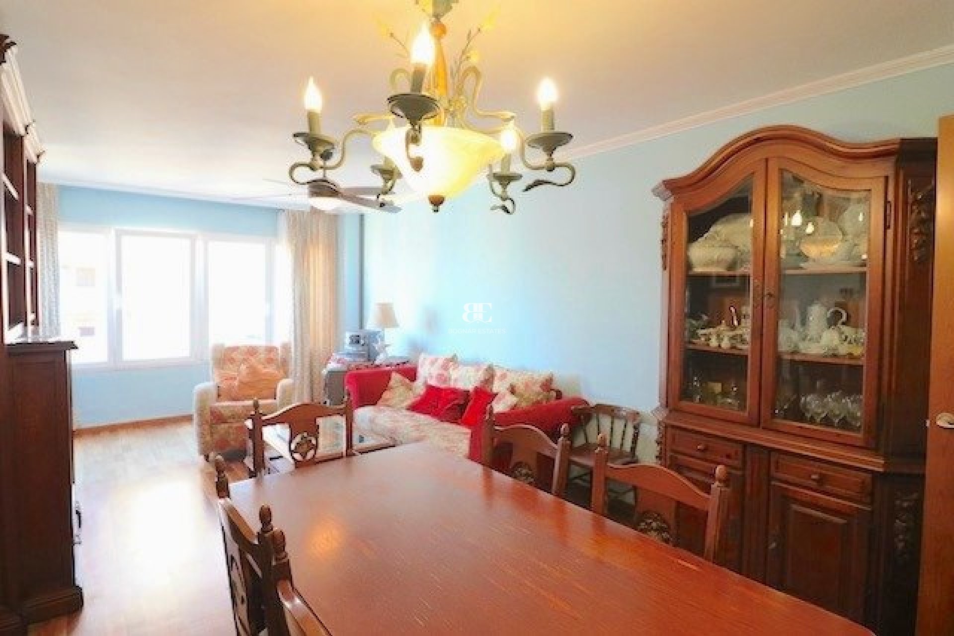 Wiederverkauf - apartment -
Benidorm - Poniente
