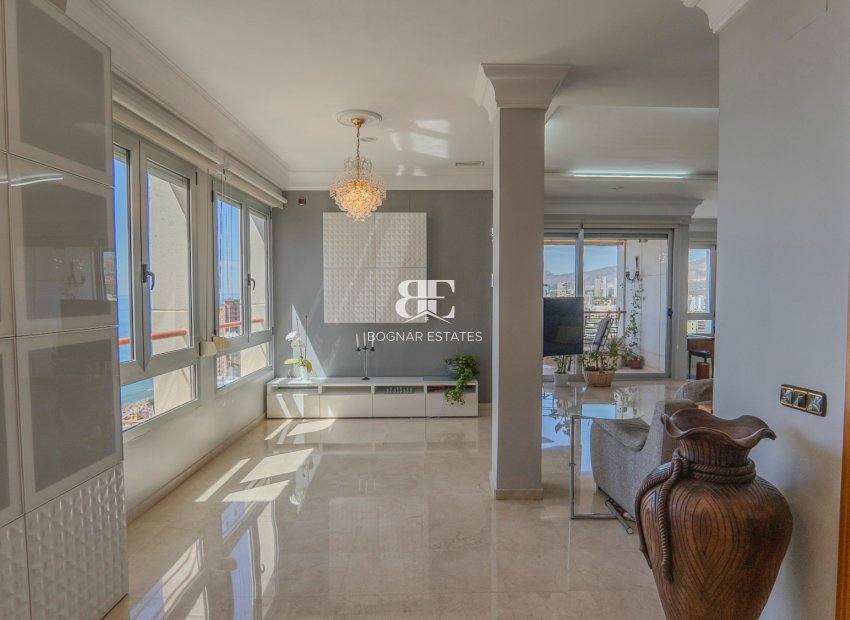 Wiederverkauf - apartment -
Benidorm