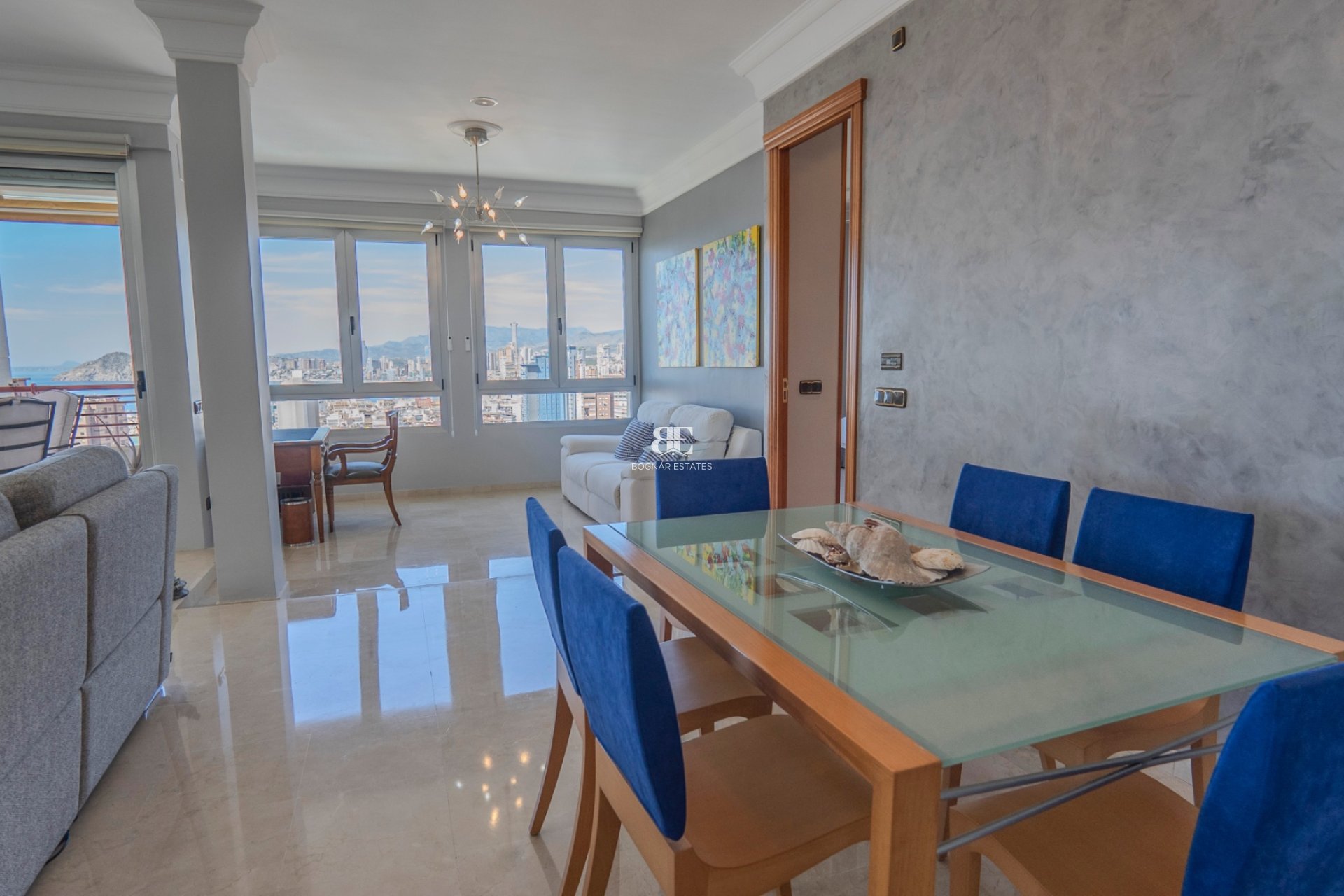 Wiederverkauf - apartment -
Benidorm