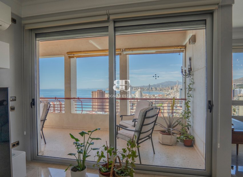 Wiederverkauf - apartment -
Benidorm