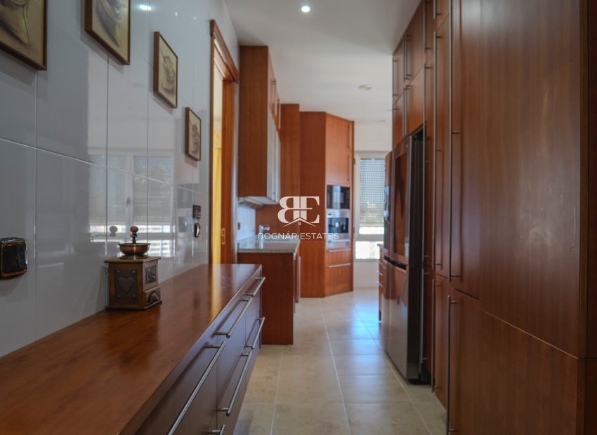 Wiederverkauf - apartment -
Benidorm