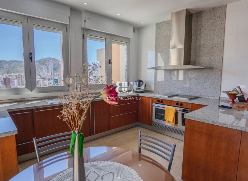 Wiederverkauf - apartment -
Benidorm