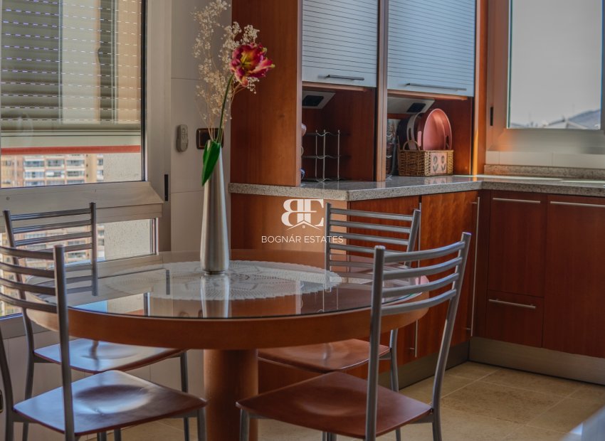 Wiederverkauf - apartment -
Benidorm